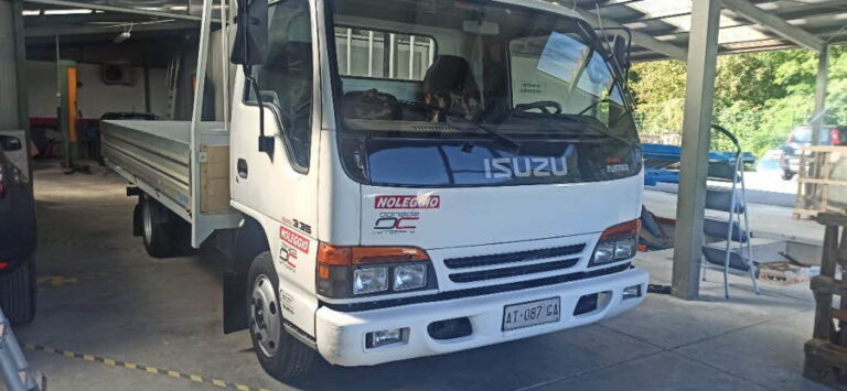 Isuzu NPR 3.35 – foto 2 di 2