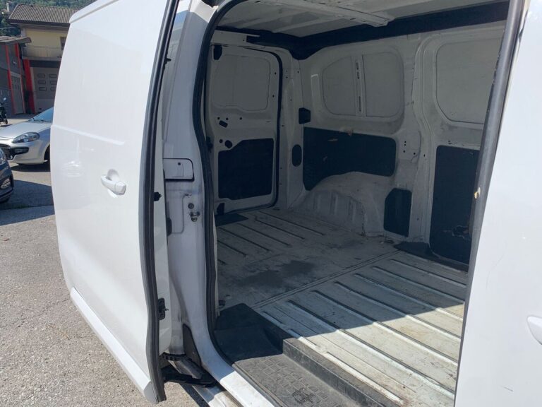 Opel Vivaro – foto 5 di 7